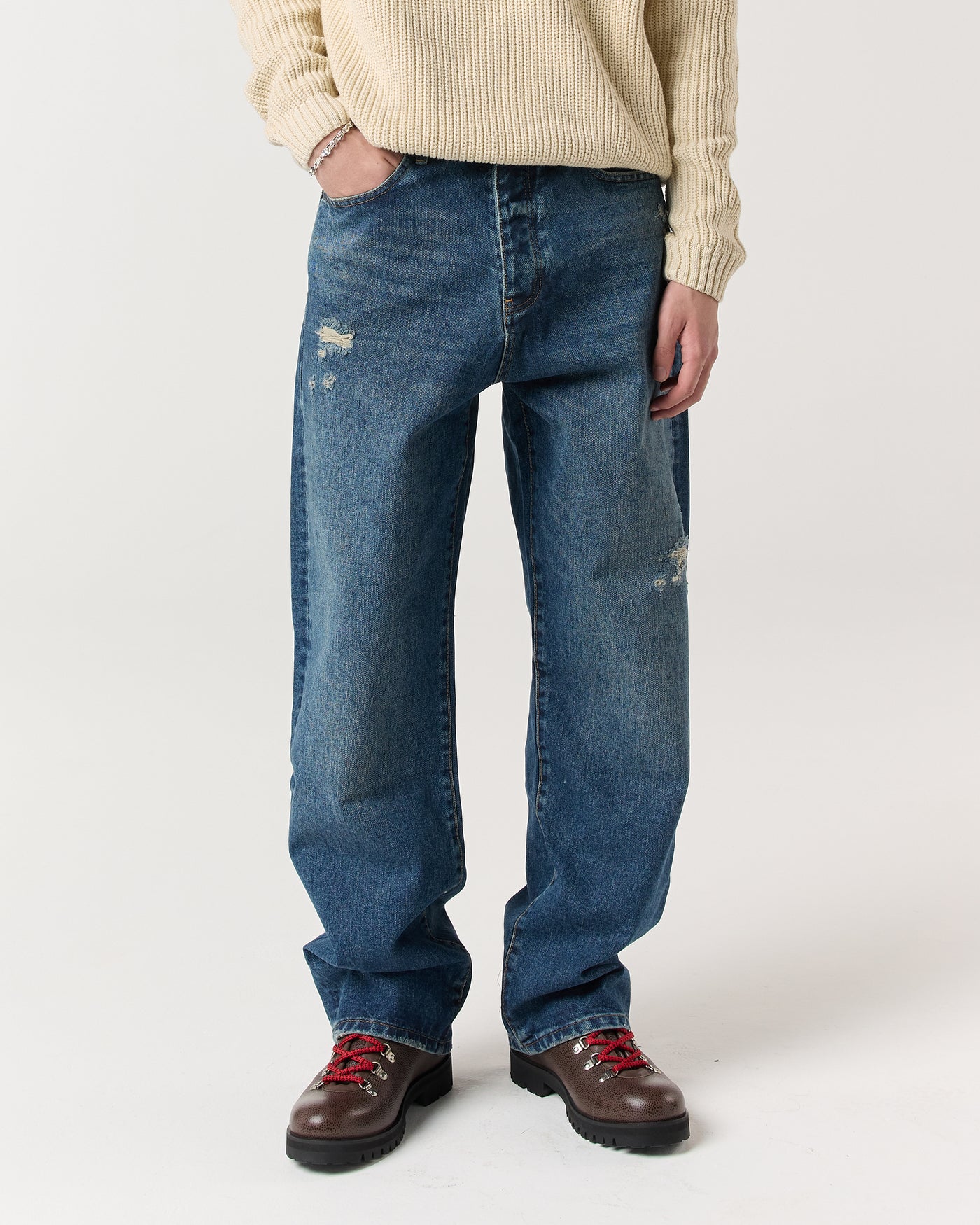 Classic Jeans - Distressed Denim